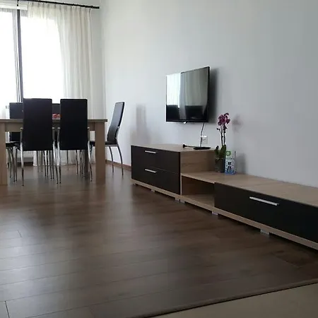 Apartment Sunshine Mamaia
